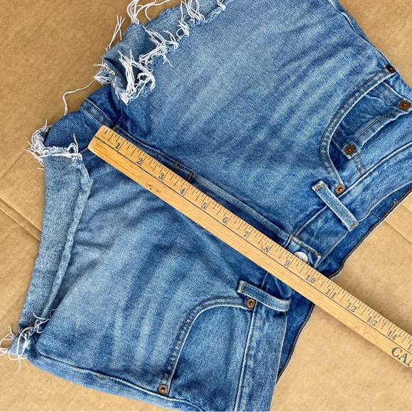 Levi’s Levi Strauss Button Fly Blue Jean Denim Cut Off Raw Hem Shorts Sz 27 - Picture 9 of 11